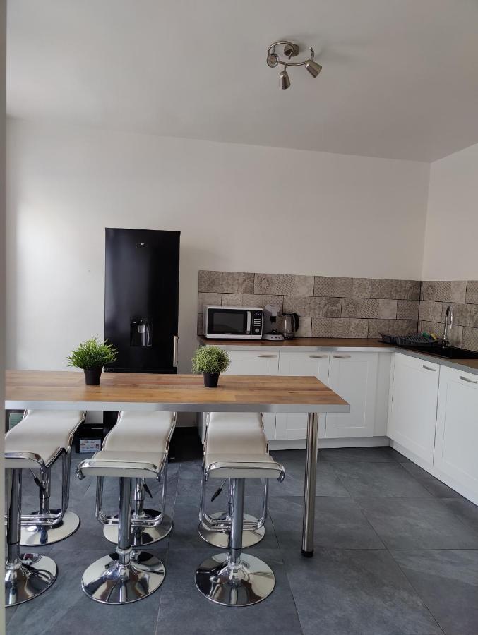 Le Purple, Appartement De Standing En Hypercentre サルグミーヌ エクステリア 写真